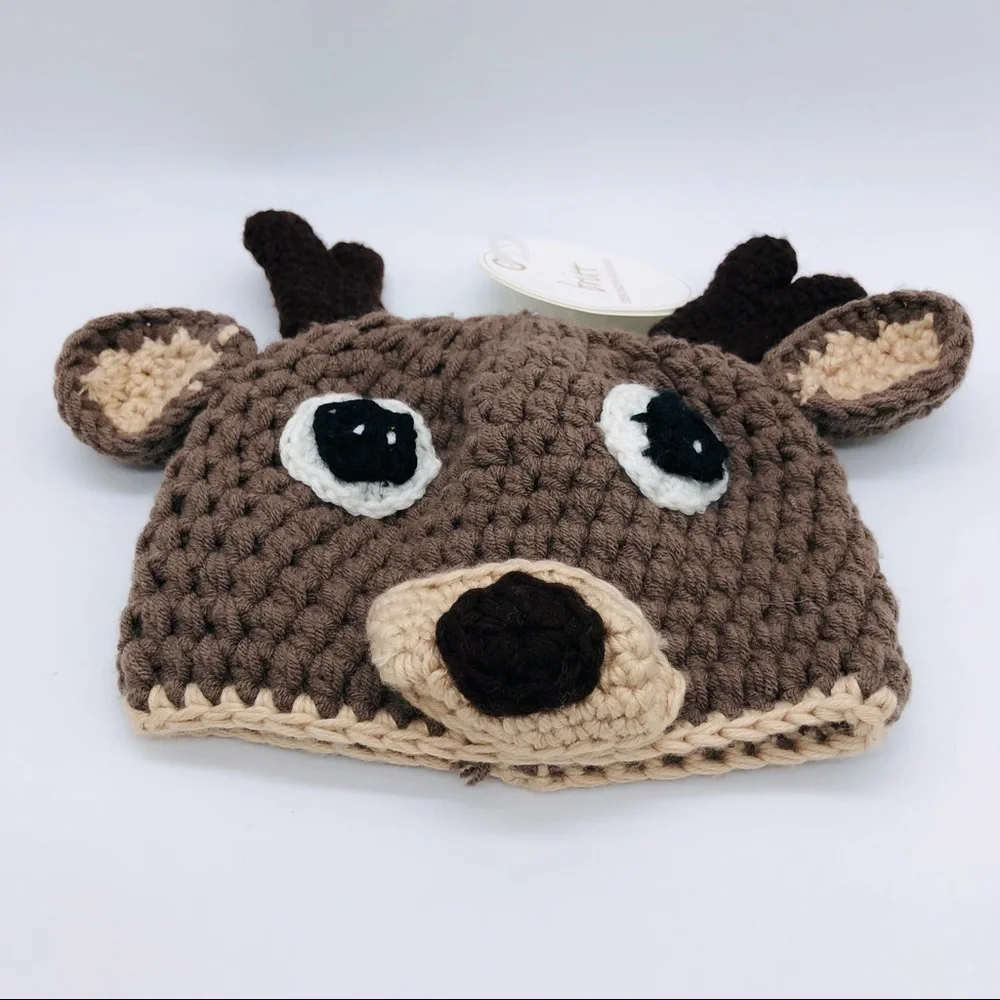 BRITT BEAR KNITTED REINDEER HAT SIZE 0-6 MONTHS NWT